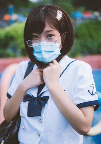 李威尹_青苹果乐园免费高清观看